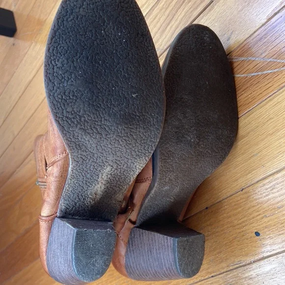 Brown Booties - Picture 4 of 6